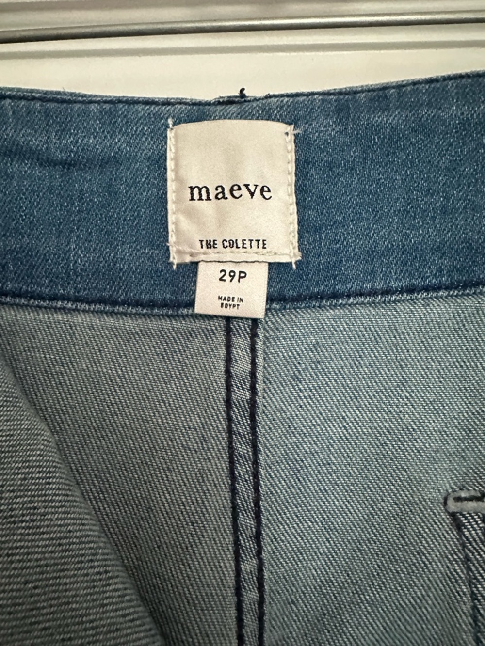Anthro Colette Cropped High Rise Wide Leg Jeans. Size 29 petite. - Picture 4 of 4